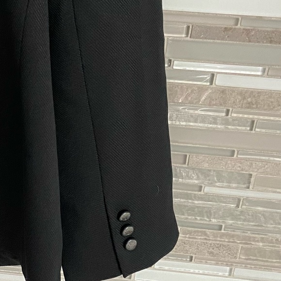 Plus size Designer Suit Size 22 - Picture 5 of 9